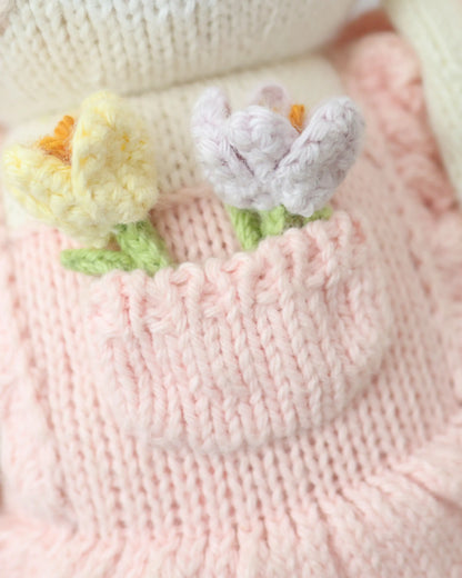 Clover the bunny (blossom)