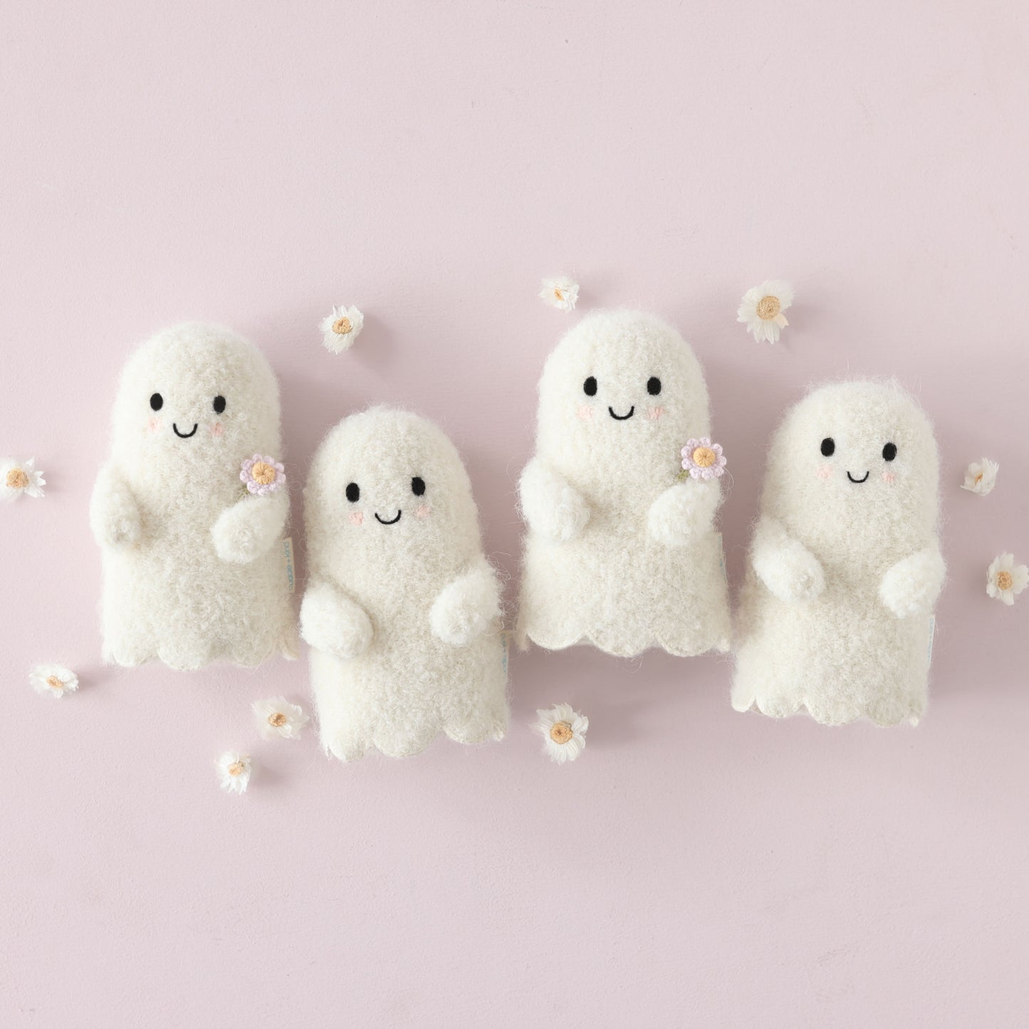 Baby ghost (ivory with flower)