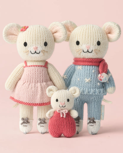 Tiny baby mouse (cranberry)
