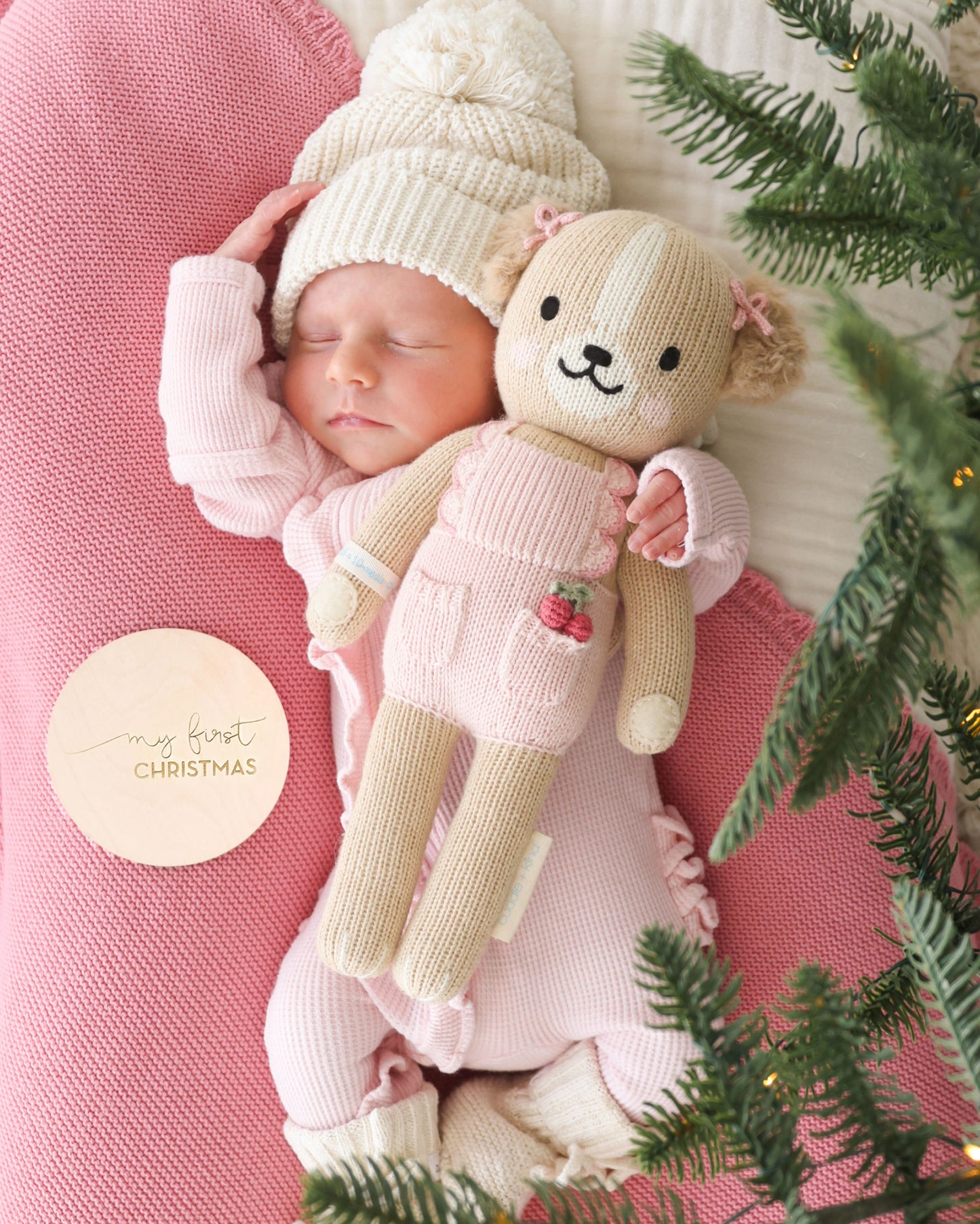 Nora the golden puppy