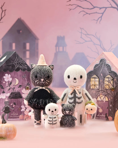 Tiny Halloween family (full set)