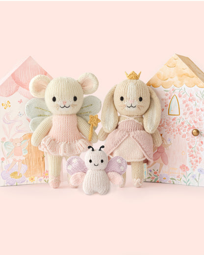 Tiny fairytale set with mouse